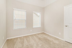 2242 Cross Colony Dr in San Leon, TX - Foto de edificio - Building Photo