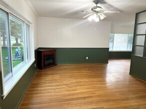 2527 Avenue G in Rosenberg, TX - Building Photo - Building Photo