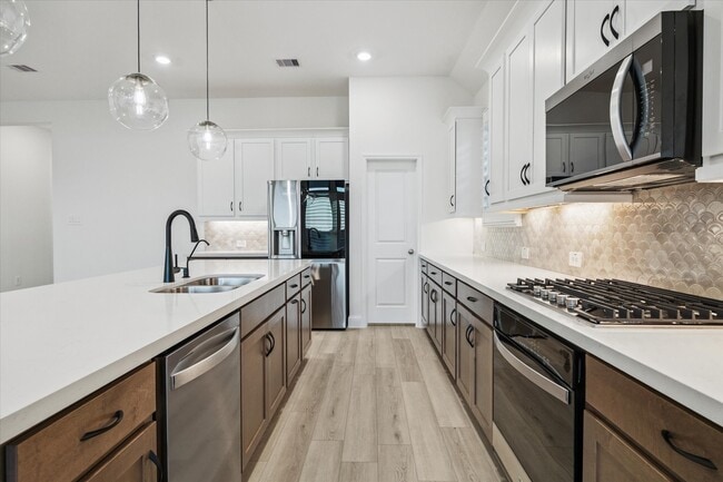 21714 Swift Flier Ln