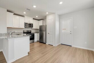 7522 Thrips Ln in Richmond, TX - Building Photo - Building Photo