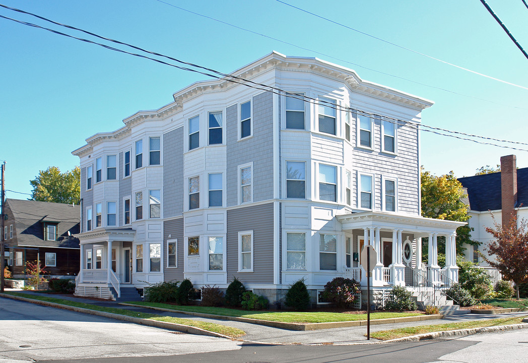 189 Belmont St in Manchester, NH - Building Photo