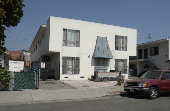 636 N Manhattan Pl in Los Angeles, CA - Building Photo - Building Photo