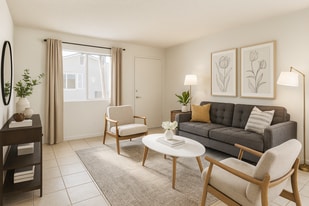 4758 Imperial Ave in San Diego, CA - Building Photo