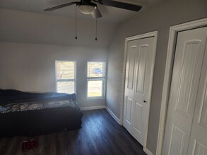 714 E Lamar St in Sherman, TX - Building Photo - Building Photo