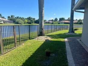 2534 Poinciana Dr in Weston, FL - Building Photo - Building Photo