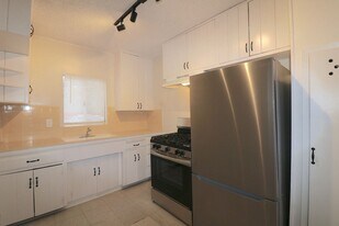 1053-55.5 Lincoln Ave in San Diego, CA - Building Photo