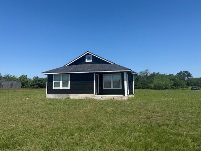 property at 108 Rio Vista Ranch Rd