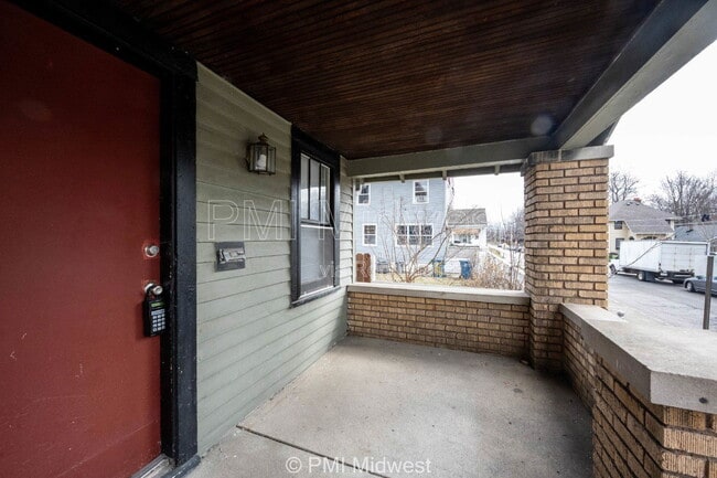 824 E 44th St in Indianapolis, IN - Building Photo - Building Photo