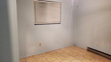 207 Pleasant Ave, Unit 207 in Gentry, AR - Building Photo - Building Photo