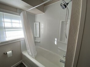 73 SW Saunders Way in Chehalis, WA - Building Photo - Building Photo