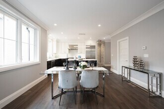 962 Walnut St in Newton, MA - Building Photo - Building Photo