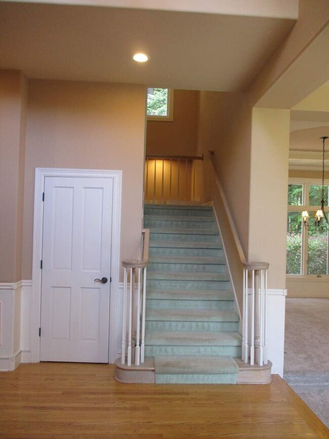 2311 9th St Ct NW in Gig Harbor, WA - Building Photo - Building Photo