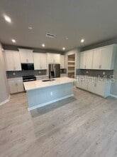 3490 Timber Xing Ave in Brandon, FL - Building Photo - Building Photo