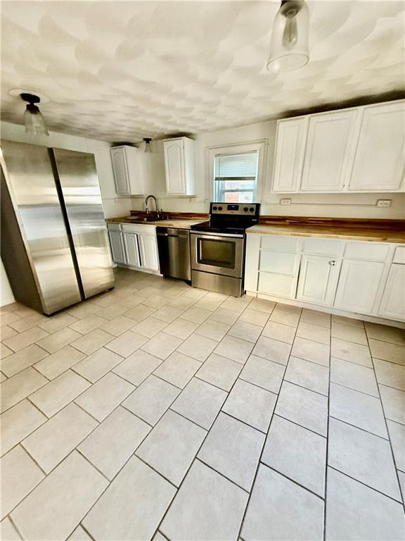 39 Congdon St in Narragansett, RI - Building Photo - Building Photo