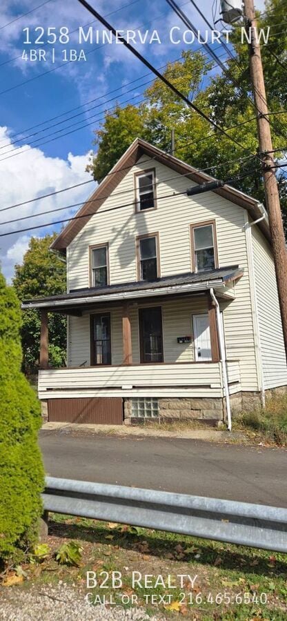 1258 Minerva Ct NW in Canton, OH - Building Photo - Building Photo