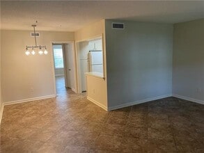 2700 Whitney Pl in Metairie, LA - Building Photo - Building Photo