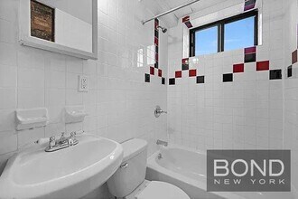 520 E 14th St in New York, NY - Building Photo - Building Photo