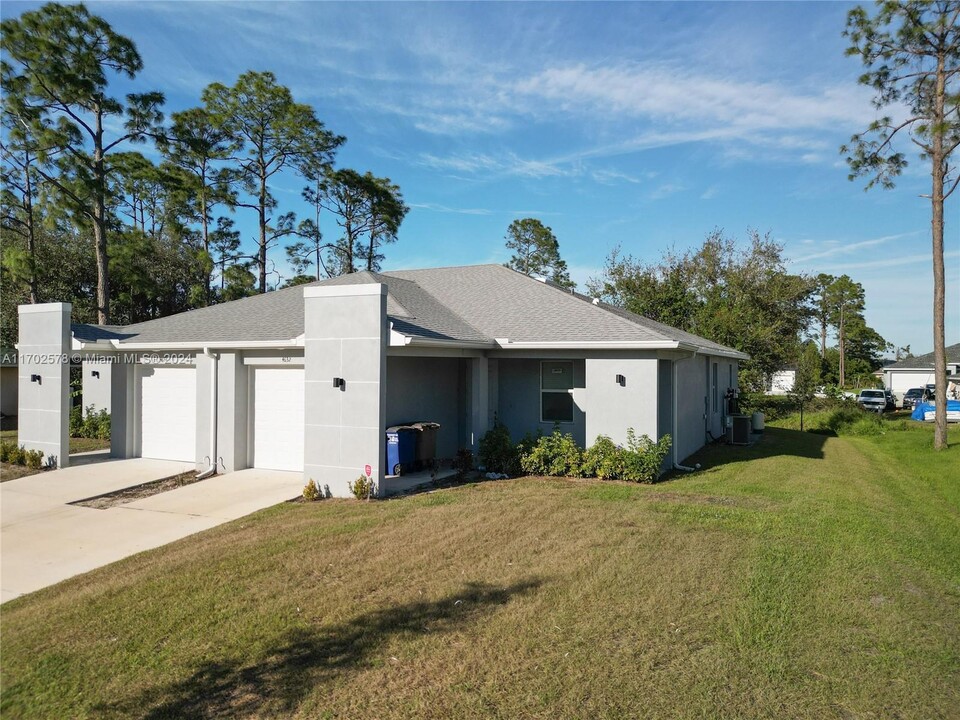 4632 28th St SW in Lehigh Acres, FL - Building Photo