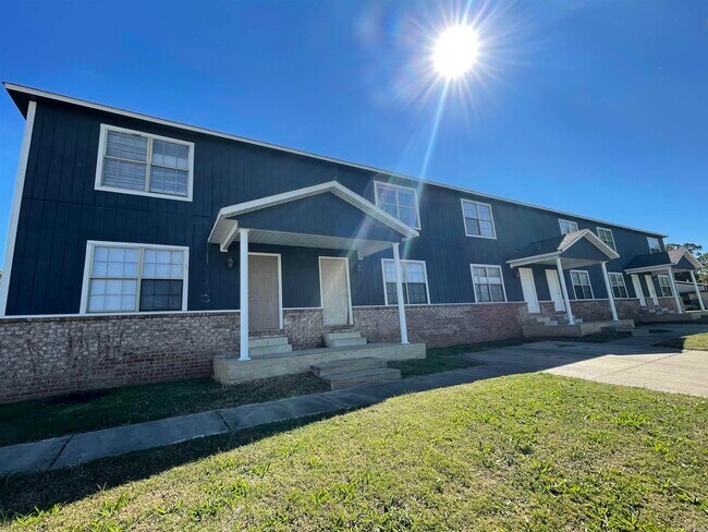 304 E Helen Ave in Wynne, AR - Building Photo - Building Photo