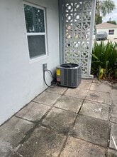 434 Roseland Dr, Unit 1 in West Palm Beach, FL - Building Photo - Building Photo