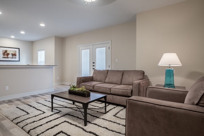 The Ranch at Riverside Parkway in Bryan, TX - Building Photo - Interior Photo