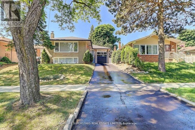 property at 108 Packard Blvd
