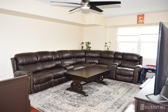 51 Larch St in Carteret, NJ - Building Photo - Building Photo