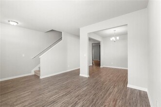 3138 Cedar Crest Way in Decatur, GA - Building Photo - Building Photo