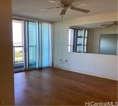 94-302 Paiwa St in Waipahu, HI - Building Photo - Building Photo