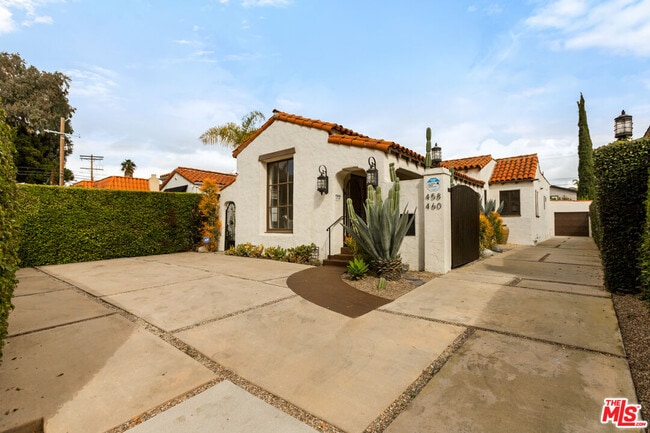 458 N Alfred St in West Hollywood, CA - Building Photo - Building Photo