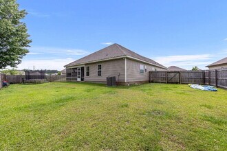110 Wenlock Cir in Bonaire, GA - Building Photo - Building Photo