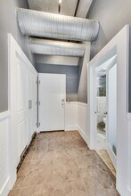 1735 W Diversey Pkwy in Chicago, IL - Foto de edificio - Building Photo