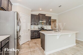 10126 Andean Fox Dr in Jacksonville, FL - Building Photo - Building Photo