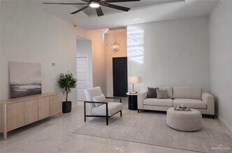 16 La Laguna Rd in Mission, TX - Building Photo - Building Photo