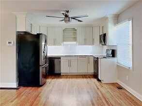 1731 Braeburn Dr SE in Atlanta, GA - Building Photo - Building Photo