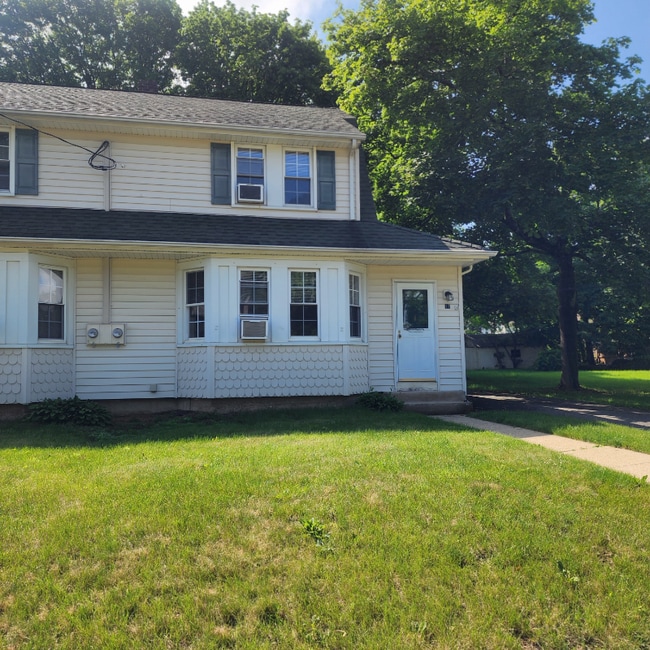 property at 17 Chase Dr