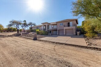 11818 N Winchester Dr in Fountain Hills, AZ - Building Photo - Building Photo