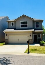 12596 Waterbury Way in Moundville, AL - Building Photo - Building Photo