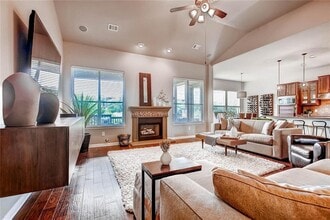 21817 Agarito Ln in Spicewood, TX - Building Photo - Building Photo