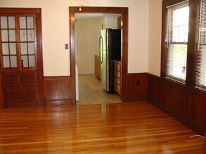 66 Brock St, Unit 1 in Boston, MA - Foto de edificio - Building Photo
