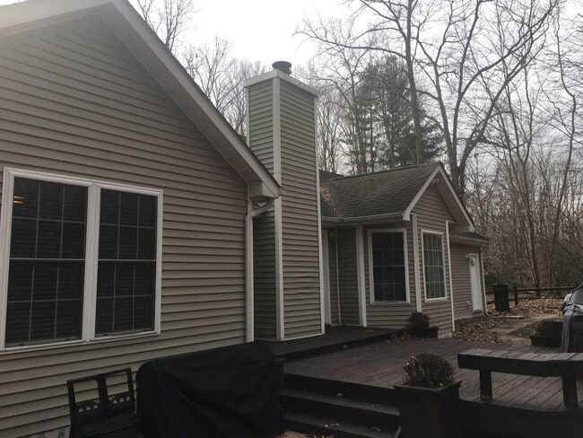 property at 8340 Allen Pl