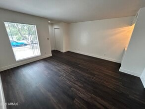 1702 E Ocotillo Rd in Phoenix, AZ - Building Photo - Building Photo
