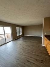 1812 Rosecrans Cir in Florence, KY - Building Photo - Building Photo