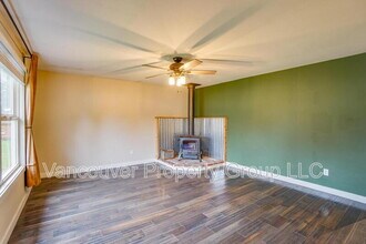 12509 NE 35th St in Vancouver, WA - Building Photo - Building Photo