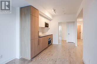 33 Parliament St in Toronto, ON - Building Photo - Building Photo