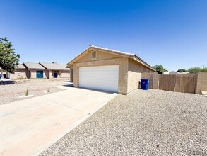 1175 S 47th Ave in Yuma, AZ - Building Photo - Building Photo