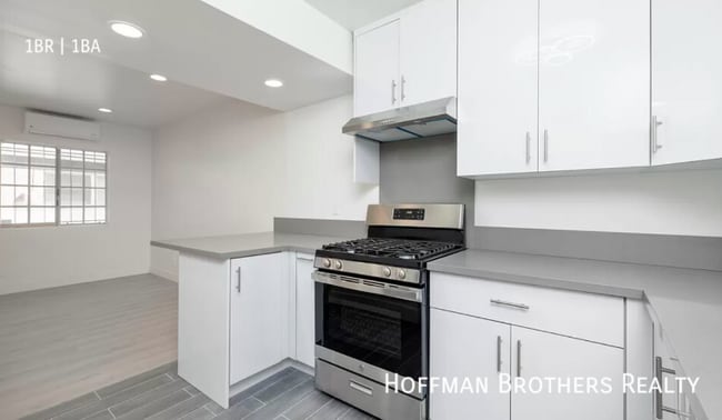 property at 1511 Venice Blvd.