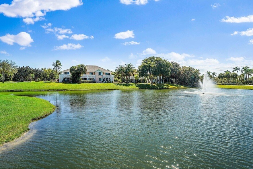 353 S US Hwy 1, Unit B8 in Jupiter, FL - Building Photo