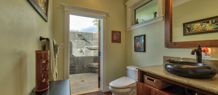 991 Kai Hele Ku St in Lahaina, HI - Building Photo - Building Photo