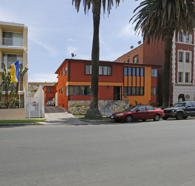 Casa De Catalina in Los Angeles, CA - Foto de edificio